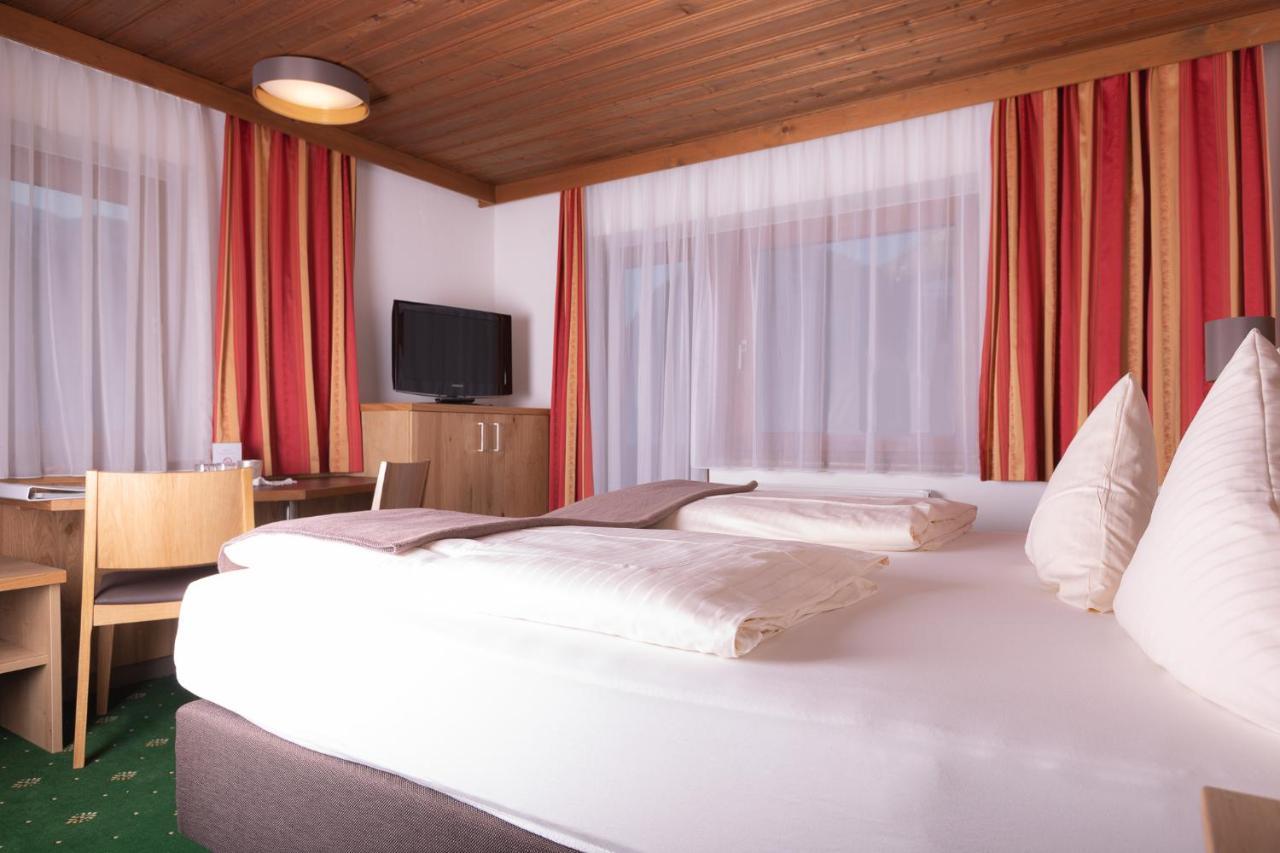 Hotel Eckartauerhof Mayrhofen Zewnętrze zdjęcie