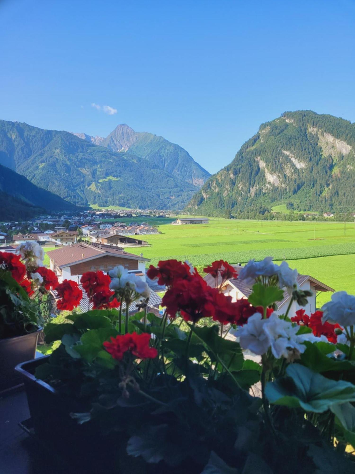 Hotel Eckartauerhof Mayrhofen Zewnętrze zdjęcie