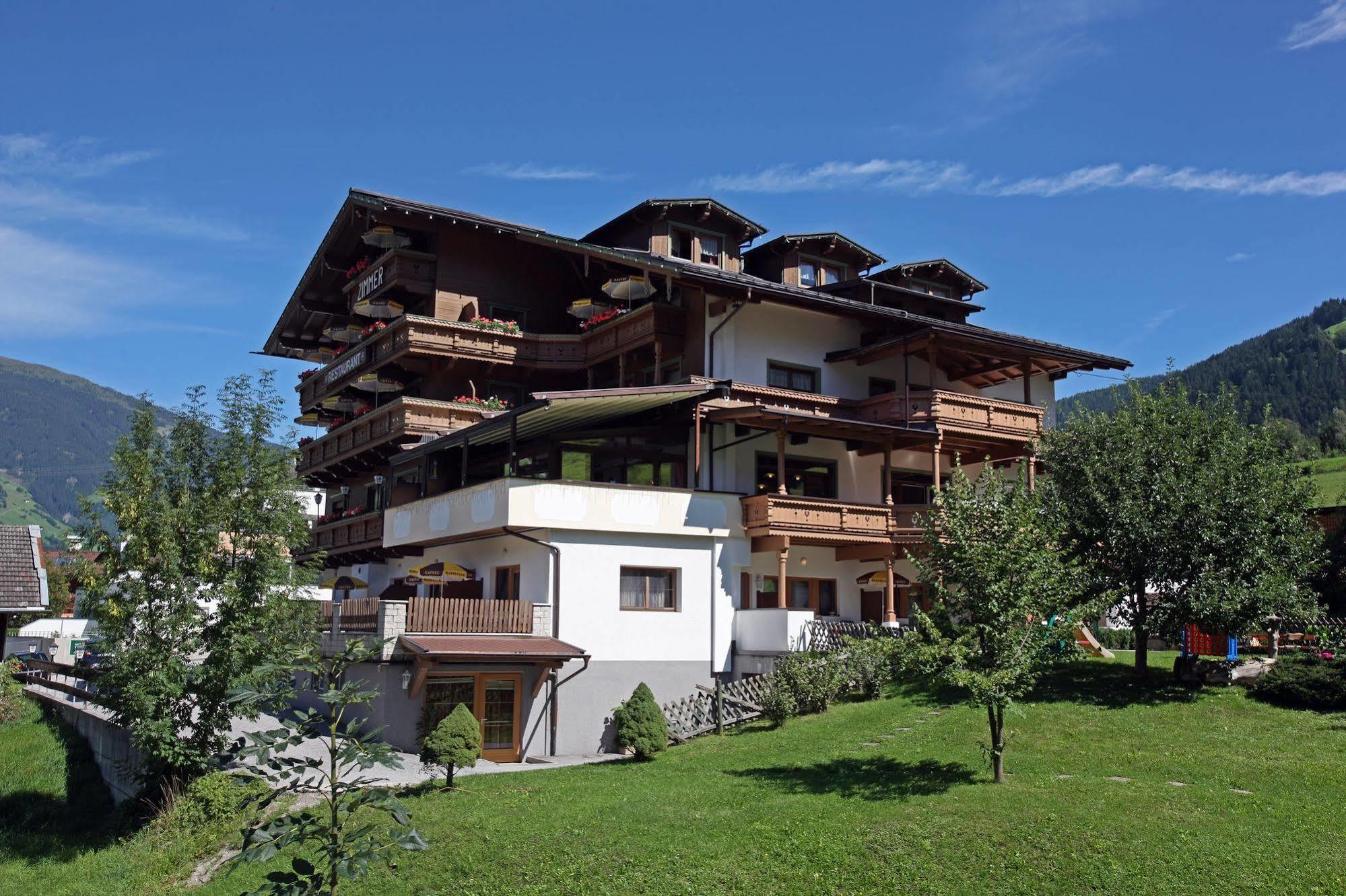 Hotel Eckartauerhof Mayrhofen Zewnętrze zdjęcie